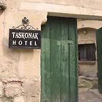 Otel Taskonak 3*